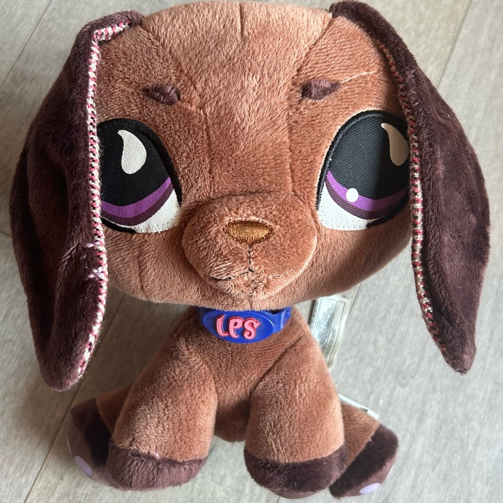 Littlest pet shop dachshund plush dog